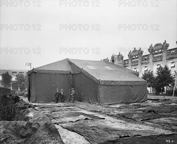 Waring & Gllow munitions factory, White City, Hammersmith and Fulham, London, August 1916