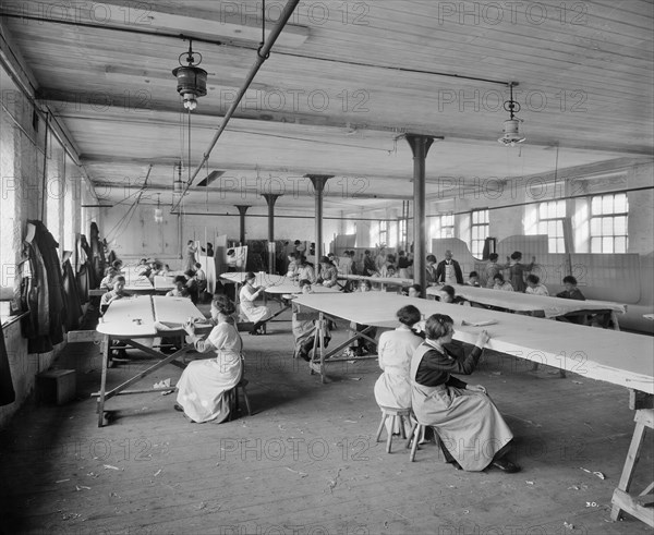Aircraft manufacturing, Waring and Gillow factory, Lancaster, Lancashire, January 1917