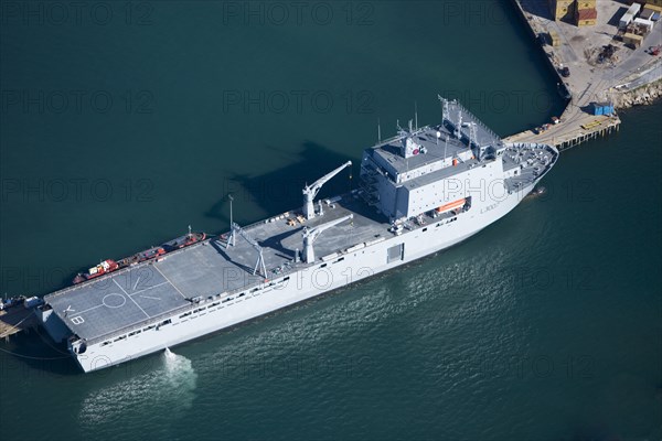 Royal Fleet Auxiliary 'Lyme Bay' (L3007), 2007