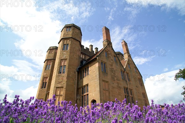 Gatehouse of Kenilworth Castle, Warwickshire, 2006