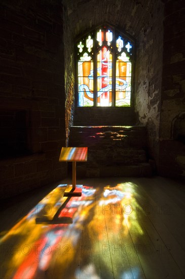 Goodrich Castle Chapel, Herefordshire, 2007