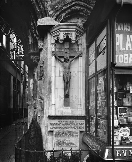 Wartime memorial, West Smithfield, City of London, January 1917