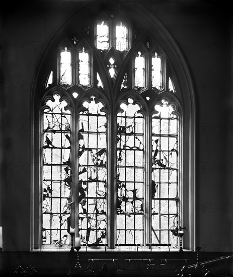 Bomb damage to Lincoln's Inn Chapel, London, October 1915