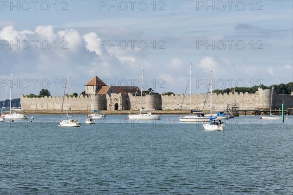 Portchester Castle, Hampshire, 2016