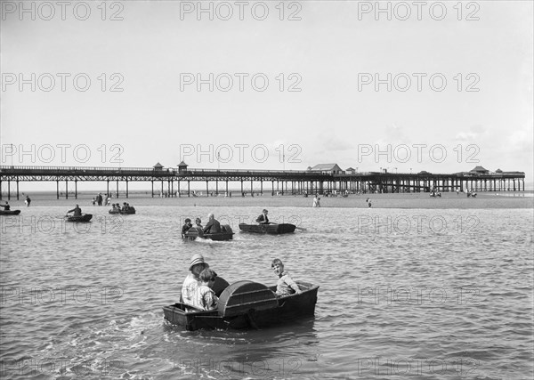 West End Pier, Marine Road West, Morecambe, Lancashire, 1925-1930