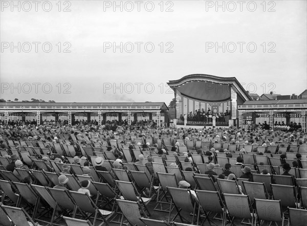 Band performance, Happy Mount Park, Bare, Morecambe, Lancashire, 1925-1930