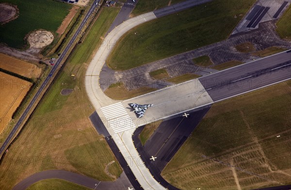 Last flying Vulcan bomber taking off from RAF Waddington, Lincolnshire, 2009