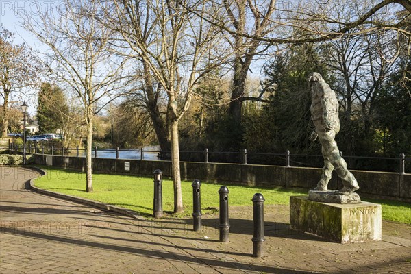 Sculpture of Welsh artist Augustus John by Ivor Robert-Jones, Fordingbridge, Hampshire, 2015