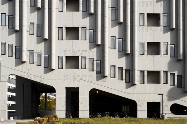 Roger Stevens Building, Chancellor's Square, Leeds University, West Yorkshire, 2012