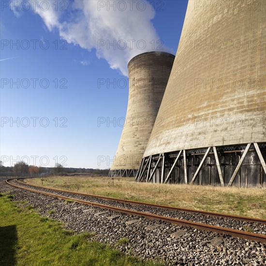 Cooling towers, Didcot 'A' Power Station, Power Station Road, Didcot, Oxfordshire, 2013