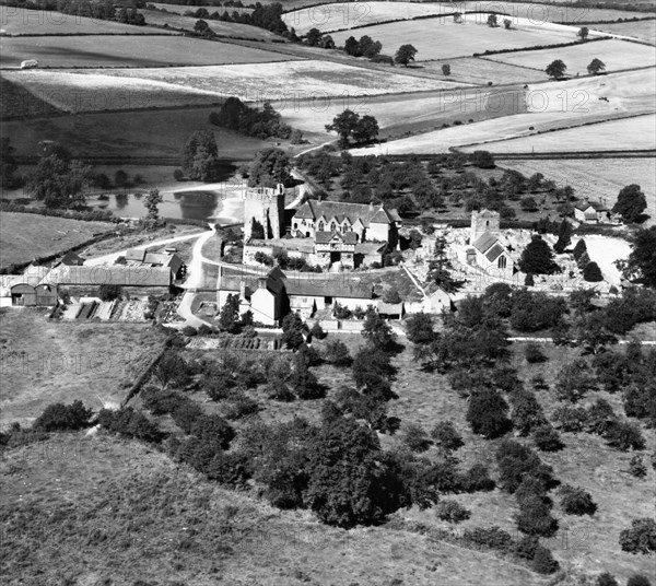 Stokesay Castle, Shropshire, 1948