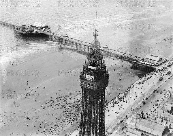 Blackpool Tower and Pier, Blackpool, Lancashire, 1920