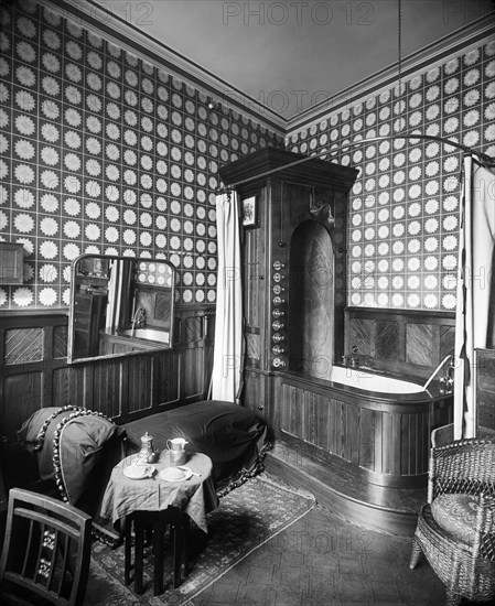 Victorian bathroom interior, 28 Ashley Place, Westminster, London, 1893