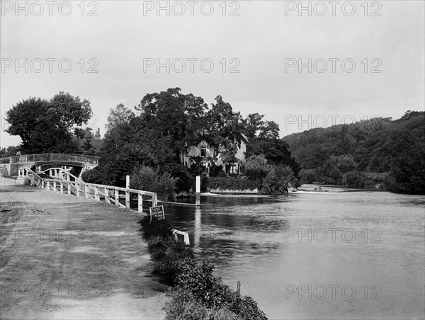 Ray Mill Cottage, River Thames, Maidenhead, Berkshire, 1885