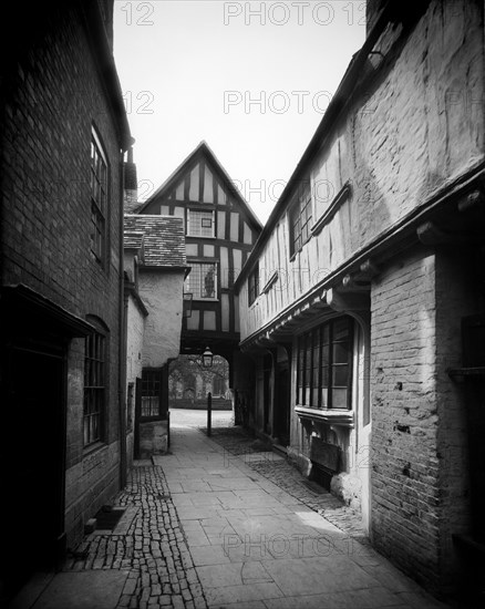 Abbot Reginald's Gate, Evesham, Worcestershire, c1860-c1922