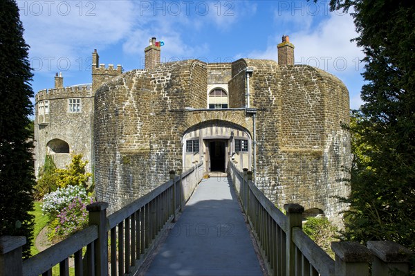 South bastion and bridge over the moat, Walmer Castle and Gardens, Kent, c1980-c2017