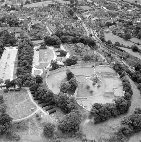 Pickering Castle, North Yorkshire, 1953