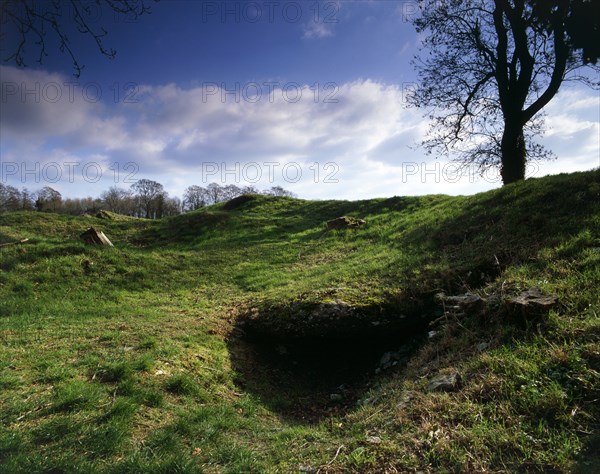 Windmill Tump Long Barrow, Rodmarton, Gloucestershire, 2010