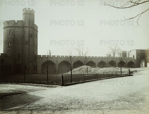 Tower of London, 1890