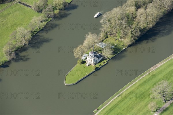 Temple Island, River Thames, Berkshire, 2018