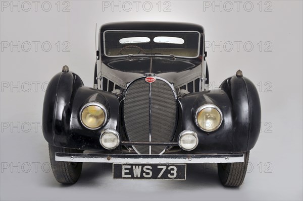 Bugatti type 57S 1937 . Artist: Simon Clay.