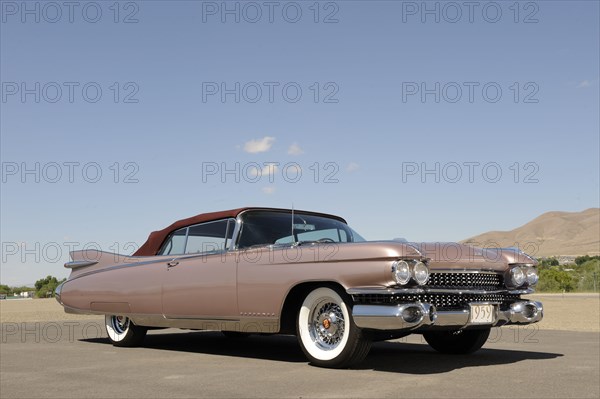 Cadillac Eldorado 1959. Artist: Simon Clay.