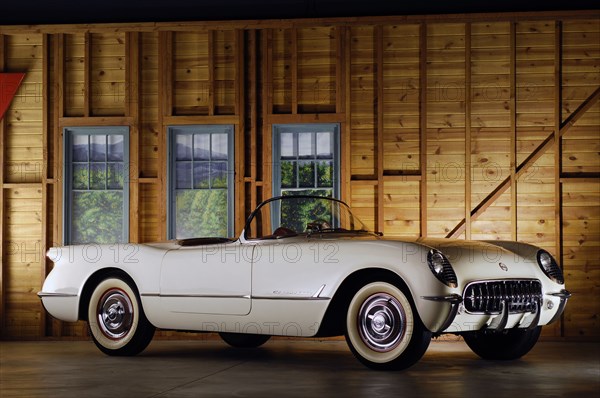 Chevrolet Corvette 1954 . Artist: Simon Clay.