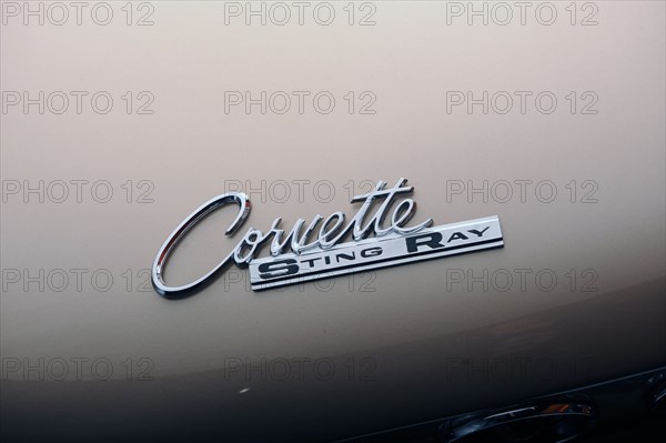 Chevrolet Corvette Stingray convertible 1964. Artist: Simon Clay.