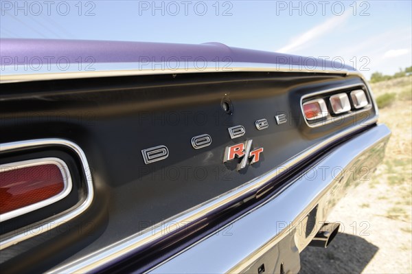 Dodge Coronet Hemi RT 1970. Artist: Simon Clay.