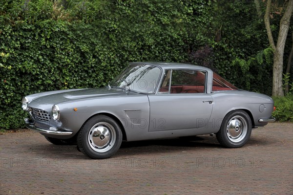 Fiat 1600s split window 1963. Artist: Simon Clay.