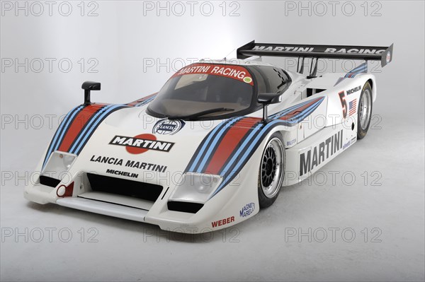 Lancia Martini Le Mans car chasis no 0007 1983. Artist: Simon Clay.