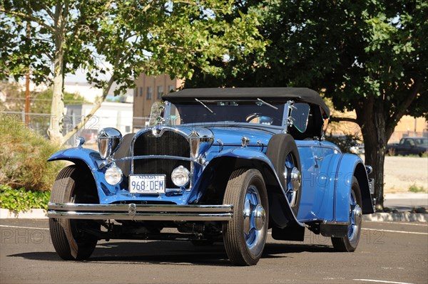 Ruxton model c roadster 1932. Artist: Simon Clay.