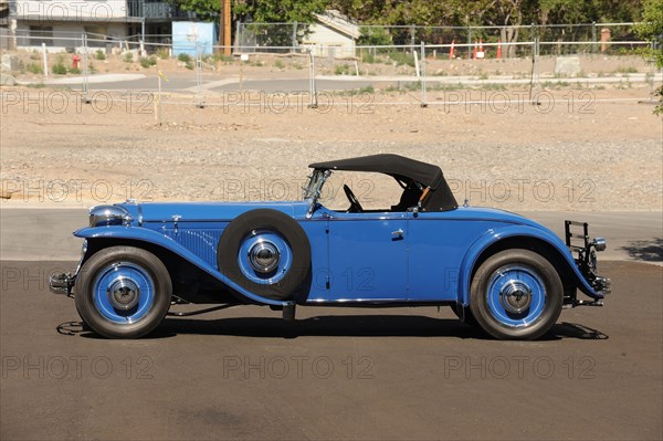 Ruxton model c roadster 1932. Artist: Simon Clay.