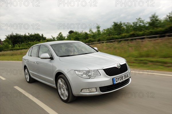 Skoda SUPERB 2008. Artist: Simon Clay.