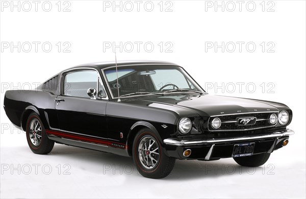 1966 Ford Mustang 289 GT. Artist: Unknown.