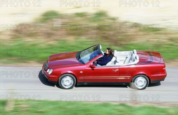 1999 Mercedes Benz CLK 320 cabriolet. Artist: Unknown.