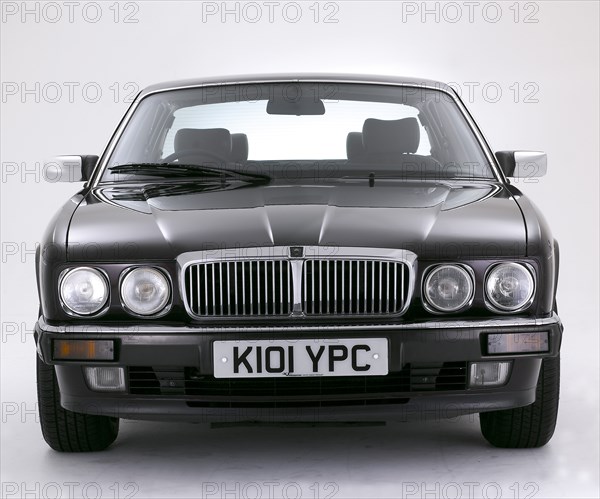 1992 Jaguar XJ6 3.2. Artist: Unknown.