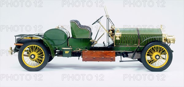 1907 Napier 60hp. Artist: Unknown.