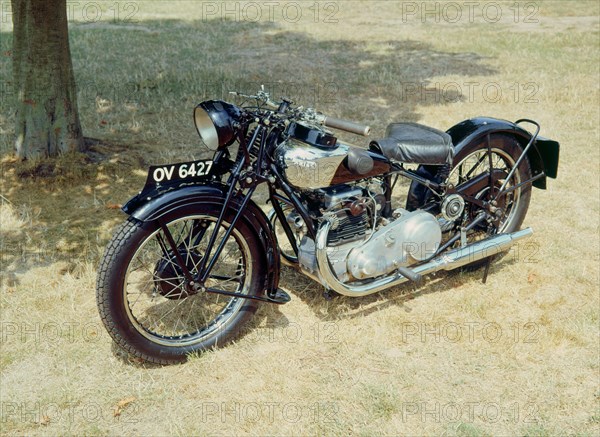 1931 Ariel Square Four 497cc motorcycle. Artist: Unknown.