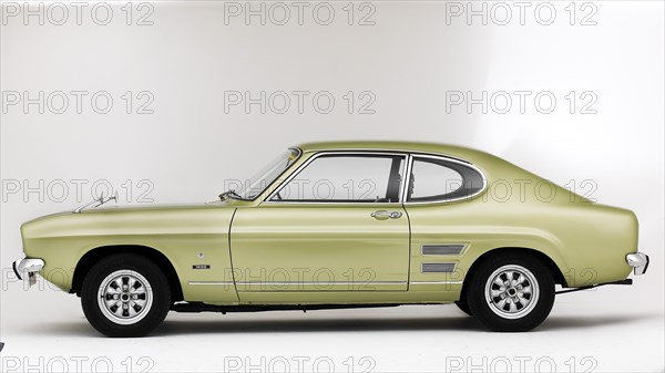 1972 Ford Capri 1600 mk1.. Artist: Unknown.