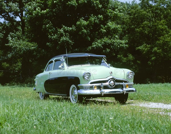 1951 Ford Crestliner. Artist: Unknown.