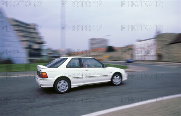 1993 Rover 220 gti. Artist: Unknown.