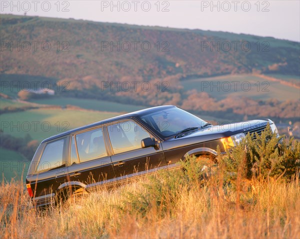 1997 Range Rover 4.0. Artist: Unknown.
