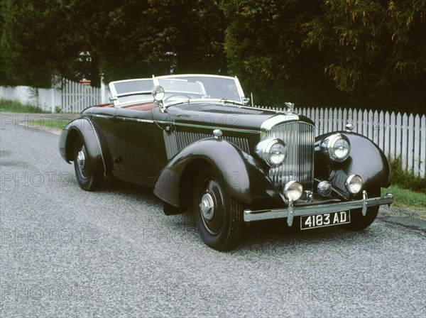 1937 Bentley 4 1/4 lire. Artist: Unknown.