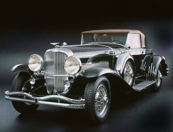 1933 Duesenberg SJ. Artist: Unknown.