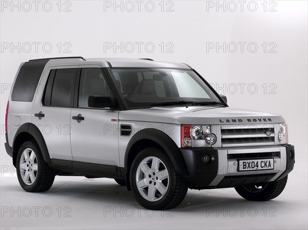 2004 Landrover Discovery. Artist: Unknown.