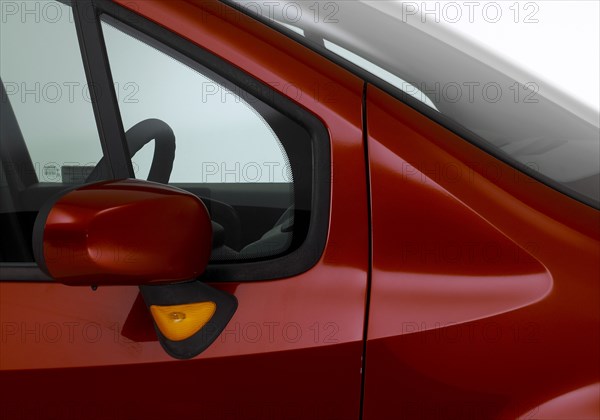 2004 Renault Modus. Artist: Unknown.