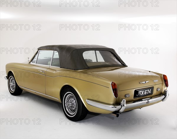 1975 Rolls Royce Corniche convertible. Artist: Unknown.