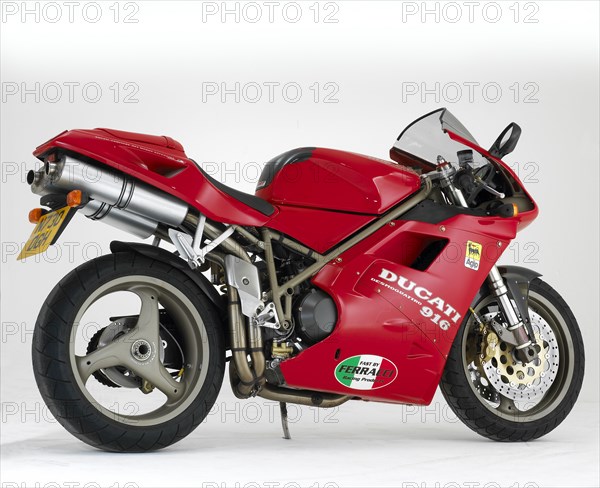 1995 Ducati 916. Artist: Unknown.