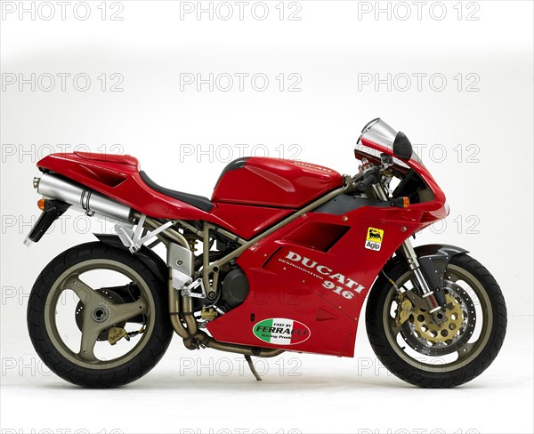 1995 Ducati 916. Artist: Unknown.